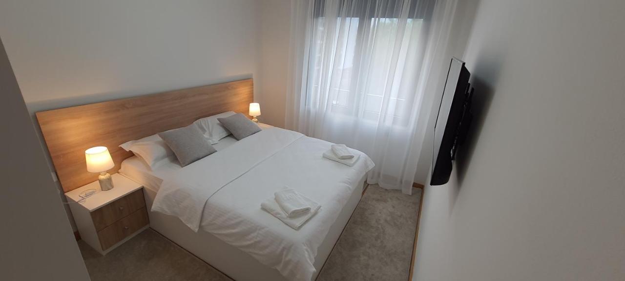 Luxury Apartment Stefanija Тиват Екстер'єр фото
